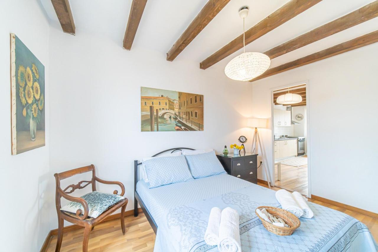 Contessa Di Corfu II Apartment ภายนอก รูปภาพ